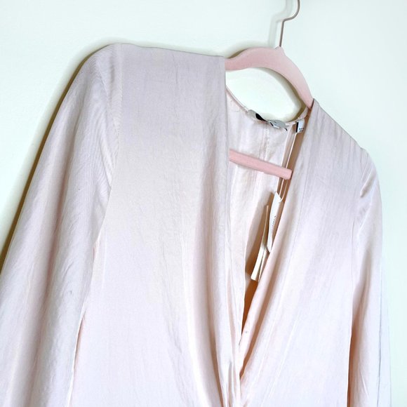 ⚡️SOLD⚡️ nwt vince satin twist drape long sleeve dress - size 8 - Picture 11 of 11